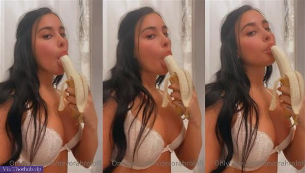 Devorah Roloff Nude Banana Sucking Like Cock Video Jizzy Org