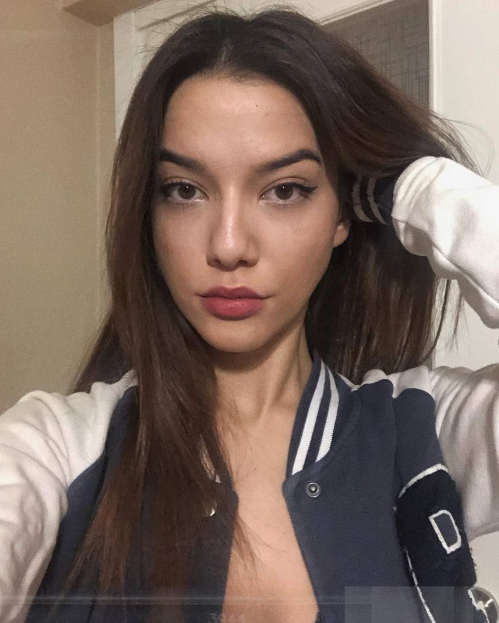 Duygu atıl çıplak