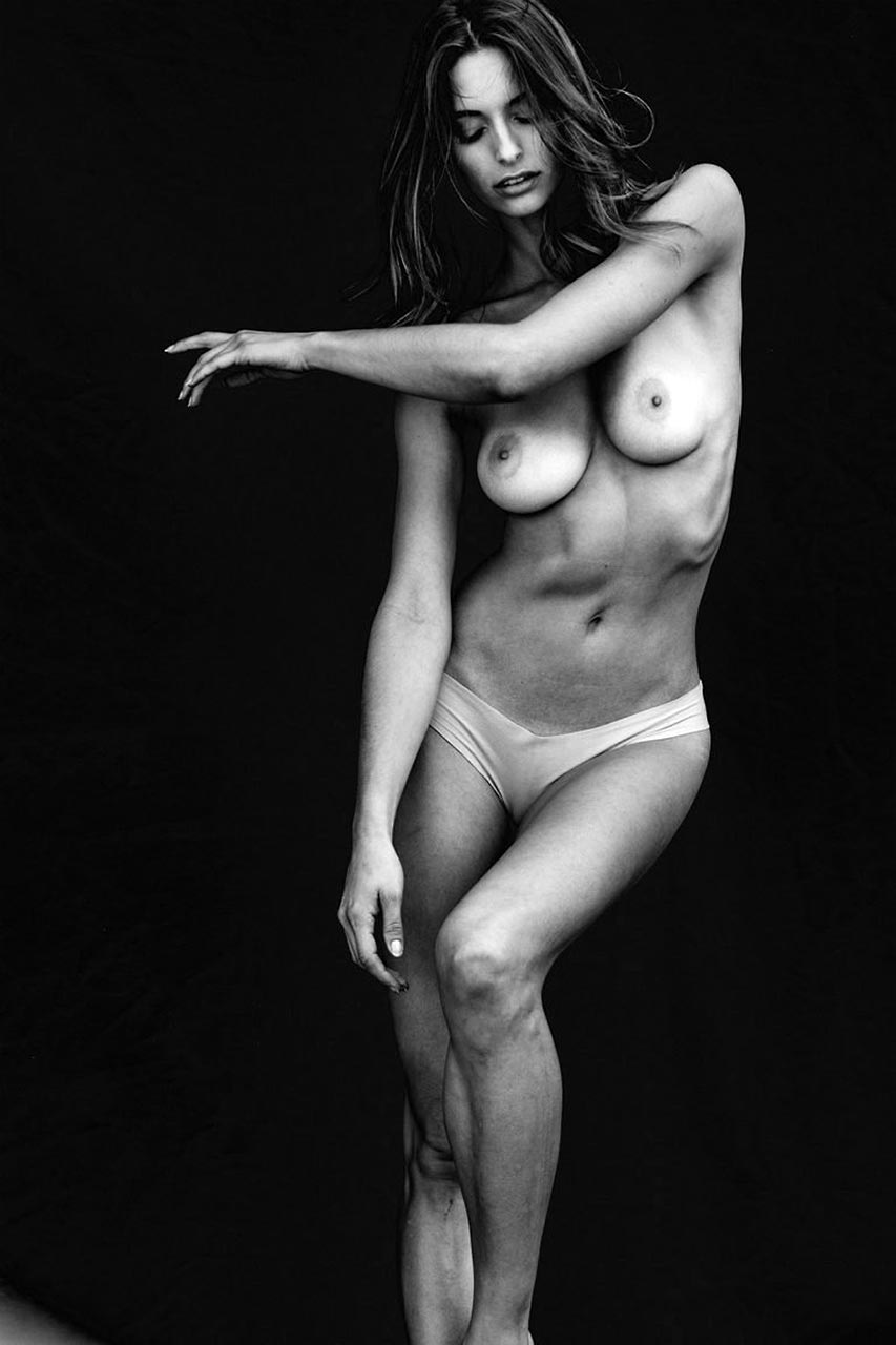 36-Elisabeth-Giolito-Nude-Naked