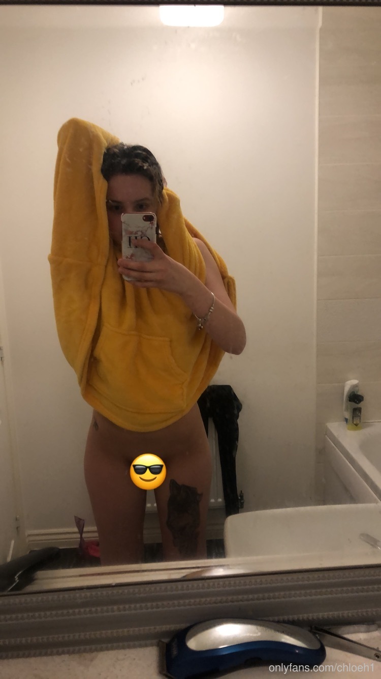 Chloe Hegarty Nude 71