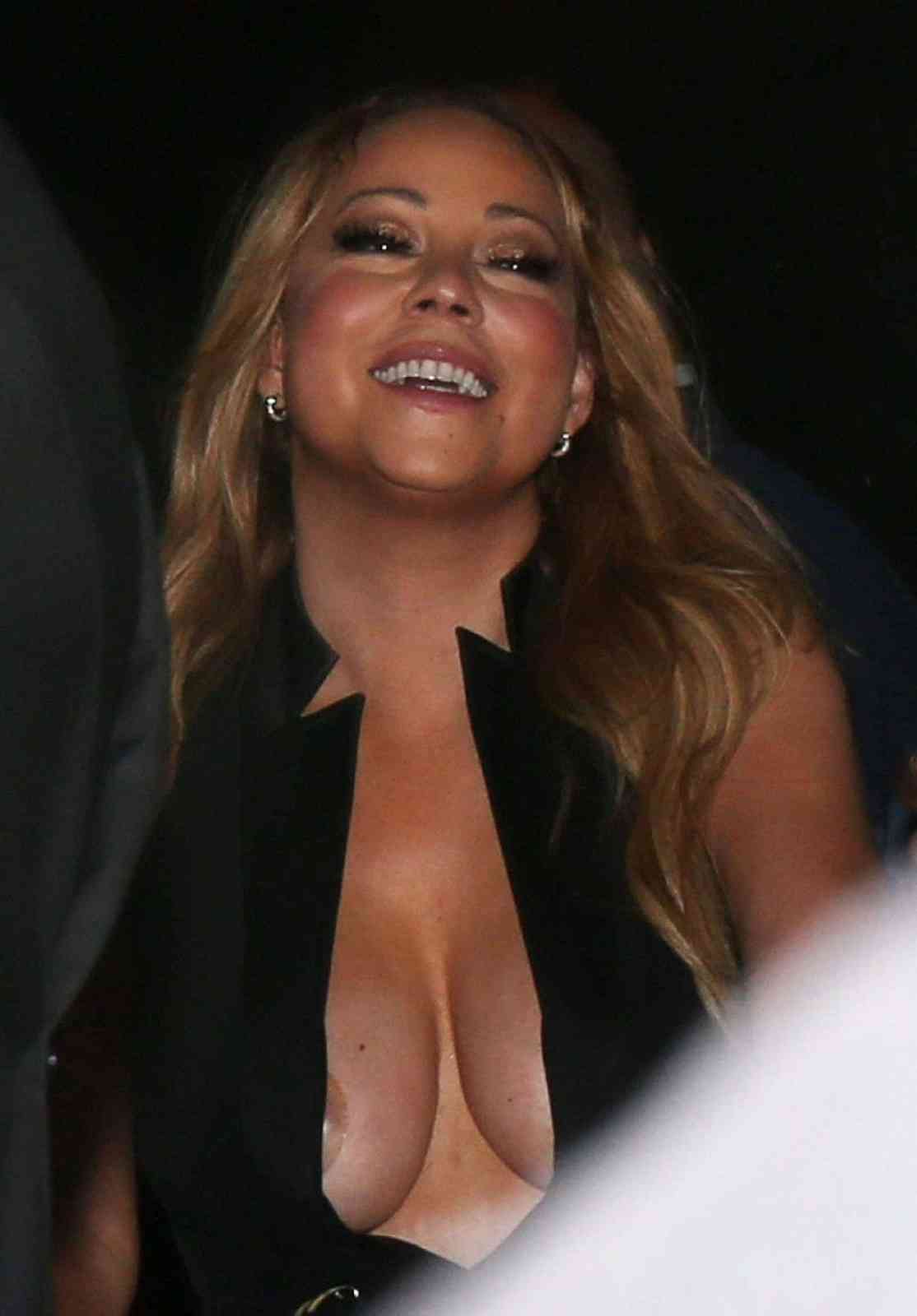Mariah Carey nude 25