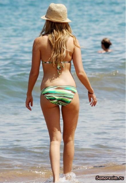 Ashley Tisdale Nice Ass Caught on Camera