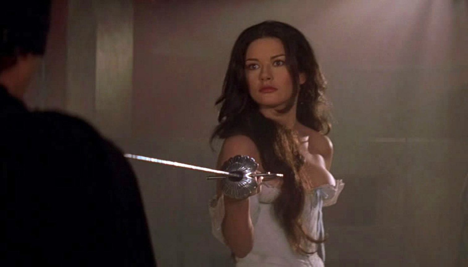 Catherine Zeta-Jones Nude Boobs in The Mask of Zorro