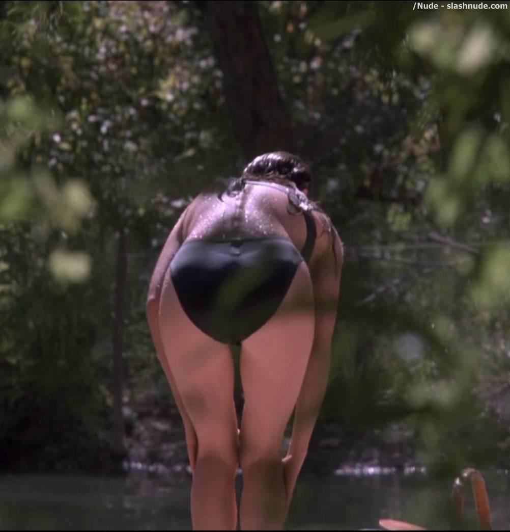 Jennifer Connelly Booty While she Bends Over in Sexy Swimsuit