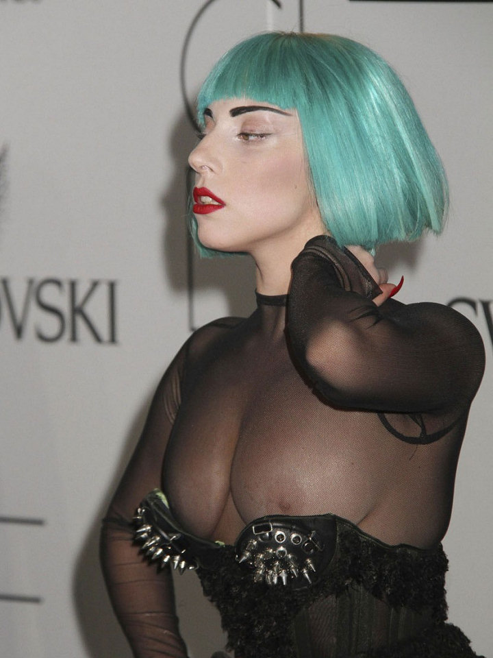 Lady Gaga Nude Nipple Slip in Public