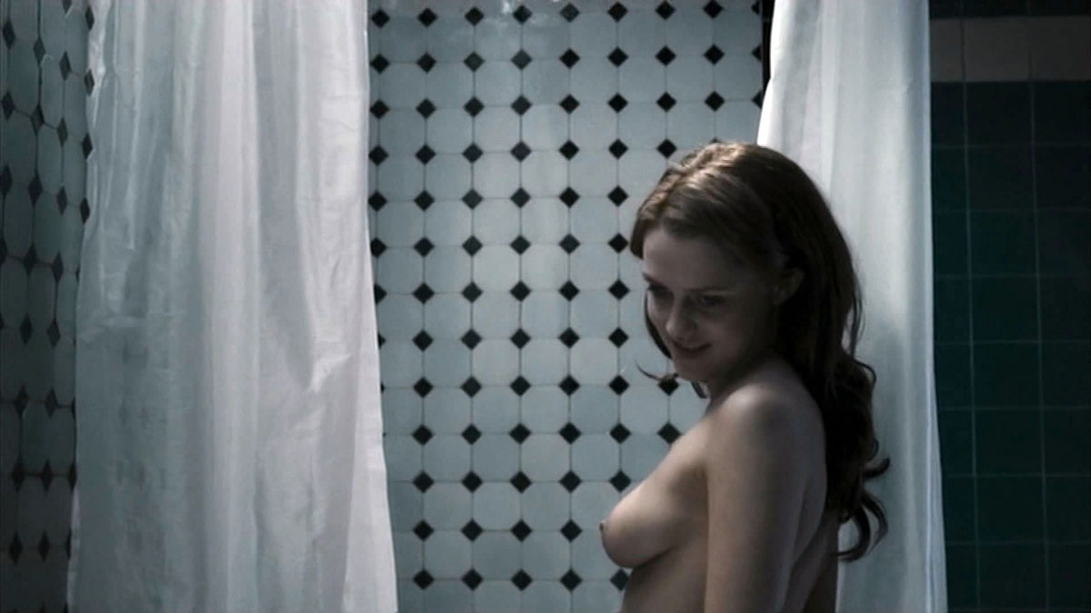 Teresa Palmer Nude Boobs In Hot Movie Scene