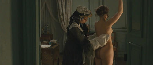 Vera Farmiga Nude Big Butt on a Film