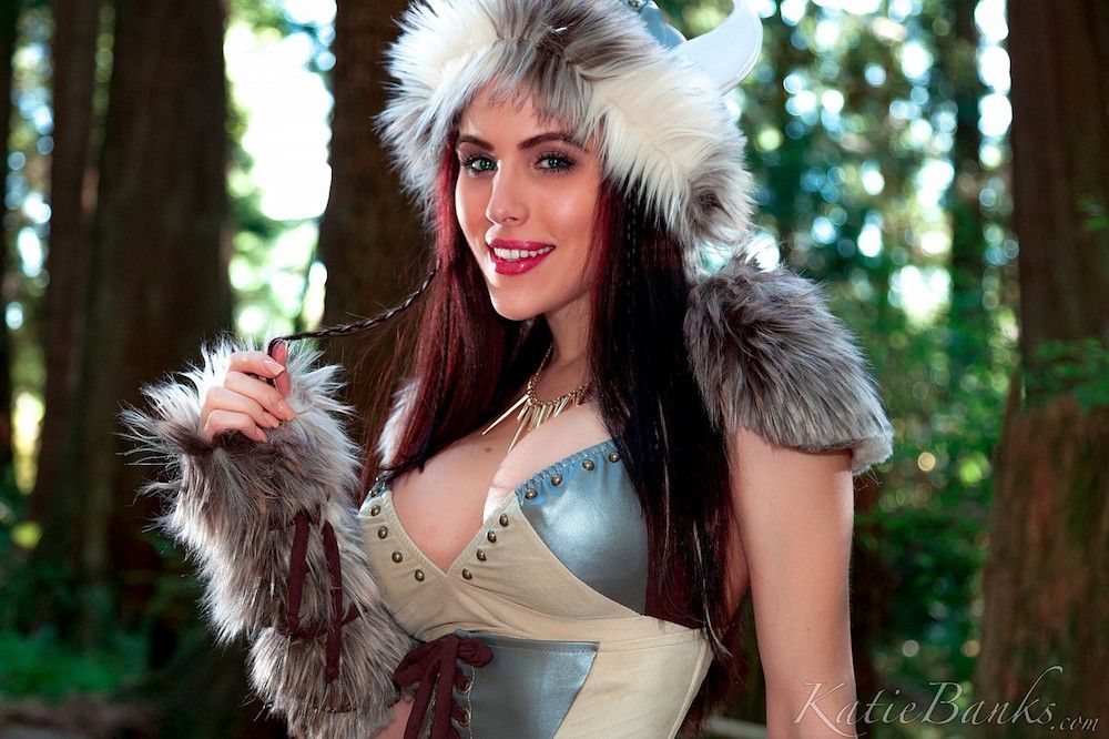 Katie Banks poses in a fantasy-style garb and strips naked in the woods gallery, pic 19