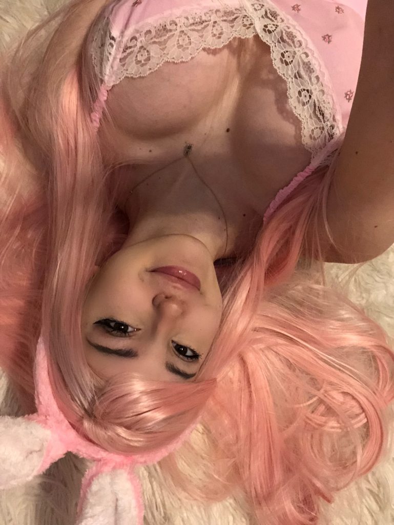 YouTuber Jinx ASMR Shamelessly Showing Off Her Beautiful Breasts gallery, pic 7