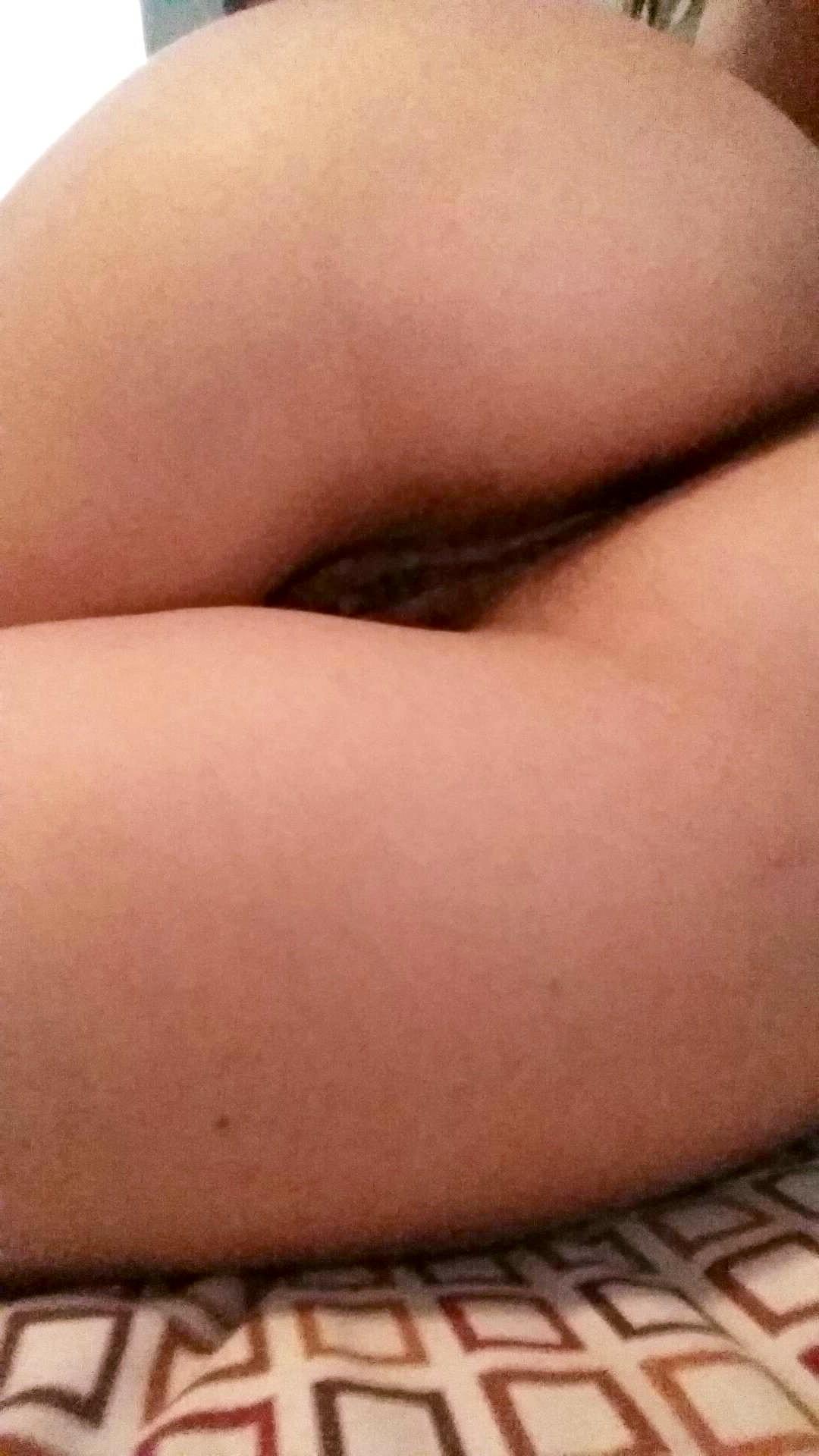 Leaked Teen’s Snapchat Nudes